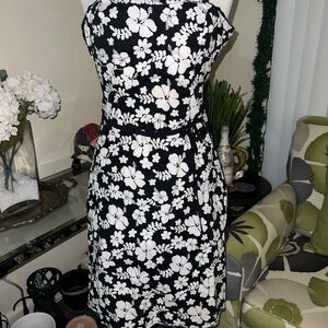 New York & Company Black and White Floral Midi Dress